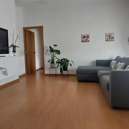 Casa Xoubina * Mos